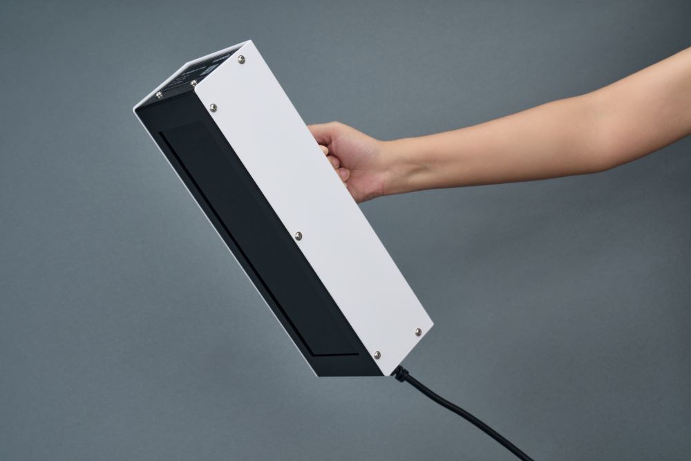 Handheld Ultraviolet Lamps Operating Instructions 